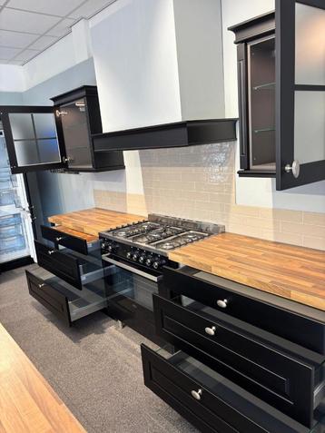 Showroom keukens te koop top kwaliteit!  beschikbaar voor biedingen