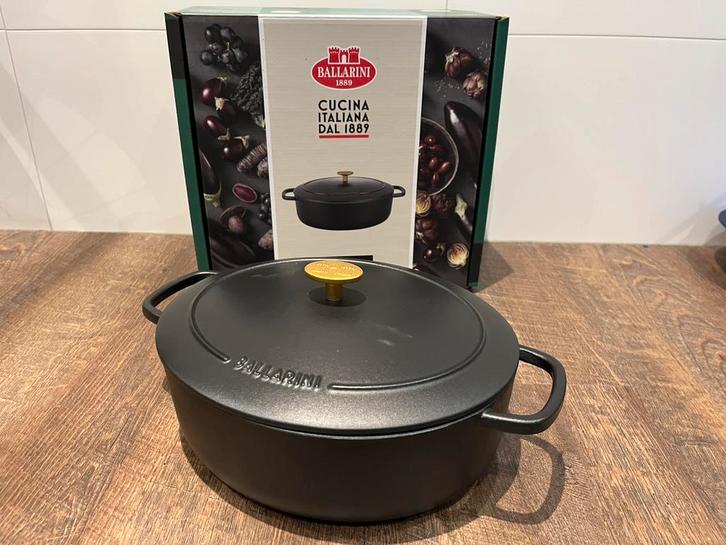Ballarini Bellamonte braadpan zwart ovaal, Huis en Inrichting, Keuken | Potten en Pannen, Zo goed als nieuw, Koekenpan of Braadpan