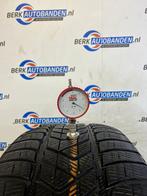 2x Pirelli Scorpion Winter RFT 275/40 R22 108V 275/40/22 275, Ophalen, Gebruikt, -, 275 mm