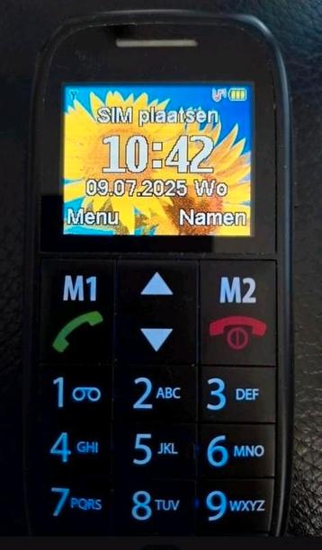 Senioren telefoon,  zonder adapter, is nog nieuw.
 beschikbaar voor biedingen