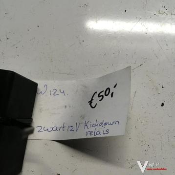 Mercedes W124 Kickdown Relais 002 545 65 05  beschikbaar voor biedingen