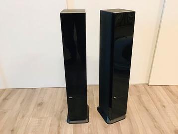 2 CD / DVD rekken, 50CDs per rek, dubbel CDs passen ook,ZGAN beschikbaar voor biedingen