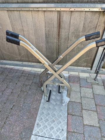 Nieuwe bandentangen met rubberbek  2 stuks beschikbaar voor biedingen