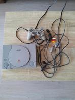 Playstation 1 + Controller en kabels zonder geheugen kaart, Spelcomputers en Games, Spelcomputers | Sony PlayStation 1, Ophalen