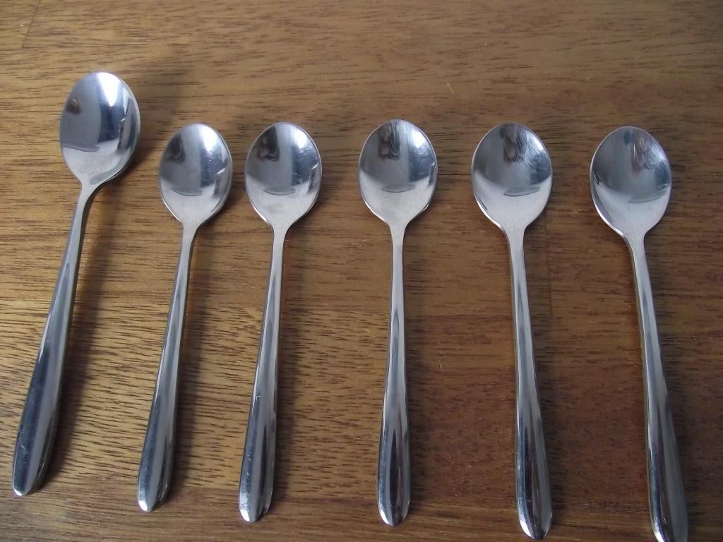 8 RVS Hema lepeltjes Bari 6 stuks 11 cm 2 lepels 13,5 cm p s, Ophalen of Verzenden, Zo goed als nieuw, Rvs of Chroom, Vaatwasserbestendig
