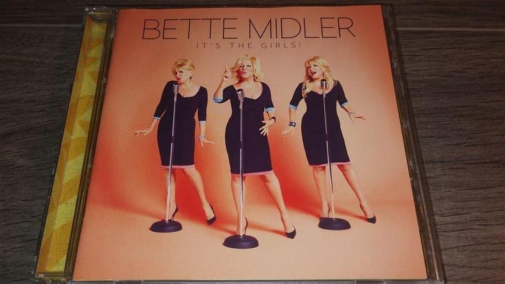 Bette Midler - It's The Girls, Cd's en Dvd's, Cd's | Pop, Zo goed als nieuw, 1980 tot 2000, Ophalen of Verzenden