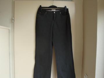 Lange grijze jeans met corduroy details. Jeansmaat 31 / 32. beschikbaar voor biedingen