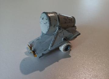 Oude Berliet GAK Cement trommel voor vrachtwagen. beschikbaar voor biedingen