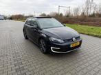 Volkswagen Golf 7 GTE - Zwart | Leder | Pano |, 4 cilinders, Zwart, 1395 cc, 1499 kg