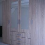 Kleding kast, Ophalen, Glas, 150 tot 200 cm, Zo goed als nieuw