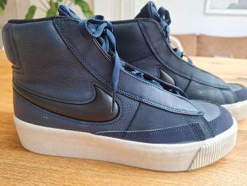 Nike Blazer Mid snaeakers beschikbaar voor biedingen