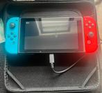 Nintendo Switch V2 - Neon Blue & Red, Spelcomputers en Games, Spelcomputers | Nintendo Switch, Met 2 controllers, Zo goed als nieuw