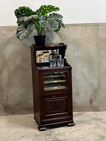 Engelse LP kast, mahonie ca. 1890, platenkast beschikbaar voor biedingen