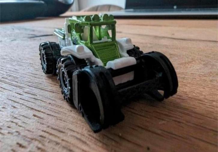 Dirt Smasher van Matchbox, Hobby en Vrije tijd, Modelauto's | Overige schalen, Zo goed als nieuw, Tractor of Landbouw, Ophalen of Verzenden