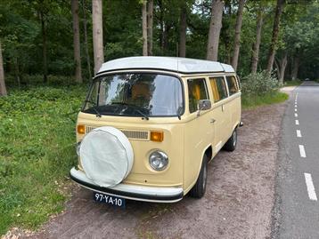 Volkswagen T2 camper uit 1973 te huur in Bergen op Zoom beschikbaar voor biedingen