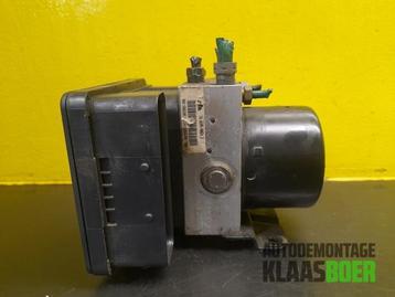 ABS Pomp van een Citroen C5 beschikbaar voor biedingen