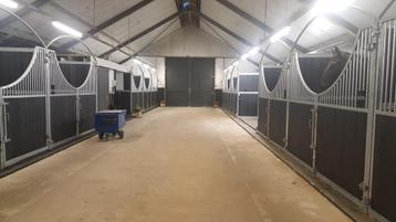 voorwand + tussenwand Lux beschikbaar voor biedingen