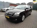 Toyota Avensis Wagon 2.0 D-4D-F Luna AIRCO NAP, Auto's, Toyota, 1998 cc, 4 cilinders, Zwart, Origineel Nederlands