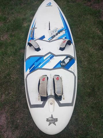 Fanatic Shark 100 beschikbaar voor biedingen