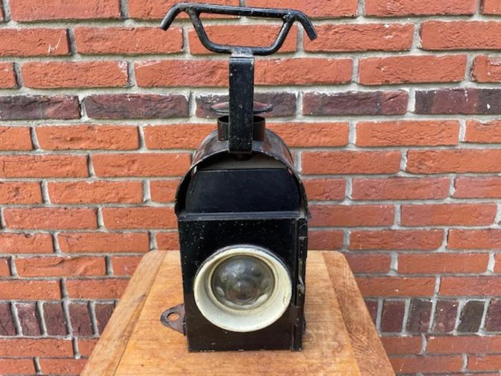 Antieke treinlamp., Verzamelen, Spoorwegen en Tramwegen, Gebruikt, Trein, Overige typen, Ophalen of Verzenden