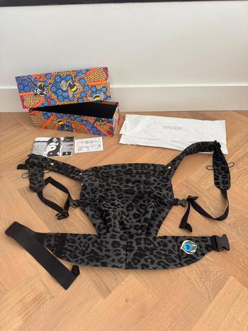 Artipoppe Draagzak ZEITGEIST LEOPARD GREY IN KATOEN beschikbaar voor biedingen