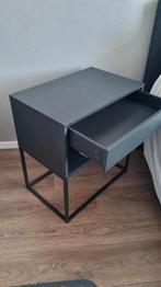 2 Ikea Vikhammer nachtkastjes, Ophalen, Overige materialen, 55 tot 70 cm, Zo goed als nieuw