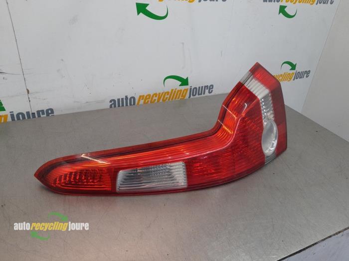 Achterlicht rechts van een Volvo V50, Auto-onderdelen, Verlichting, Volvo, Gebruikt, 3 maanden garantie