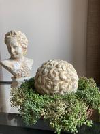 Ptmd decoratie beeld, bal en groen krans, Ophalen, Zo goed als nieuw