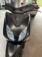 Yamaha x city xcity 250 VP250 2011, 250 cc, Scooter, Particulier, 11 kW of minder