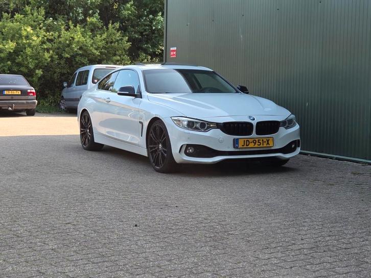 BMW 4-Serie 420IA 2.0 2015 Wit, Auto's, BMW, Bedrijf, 4-Serie, ABS, Airbags, Airconditioning, Alarm, Bluetooth, Boordcomputer