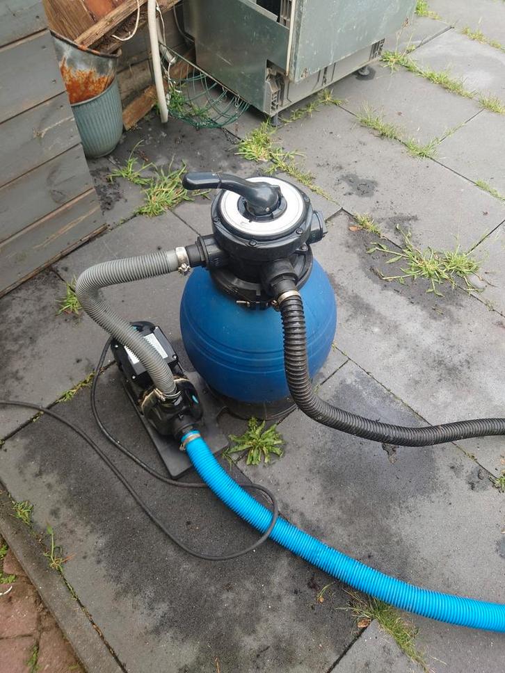 Zwembadpomp  anderhalf jaar gebruikt, Tuin en Terras, Zwembad-toebehoren, Zo goed als nieuw, Zwembadpomp, Ophalen of Verzenden