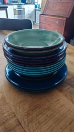 Veertien borden groen/blauw, Huis en Inrichting, Keuken | Servies, Bord(en), Overige stijlen, Gebruikt, Ophalen