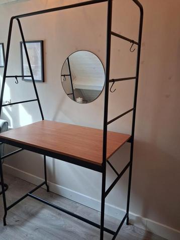 Bartafel/Hoog Bureau - Zo Goed Als Nieuw! beschikbaar voor biedingen