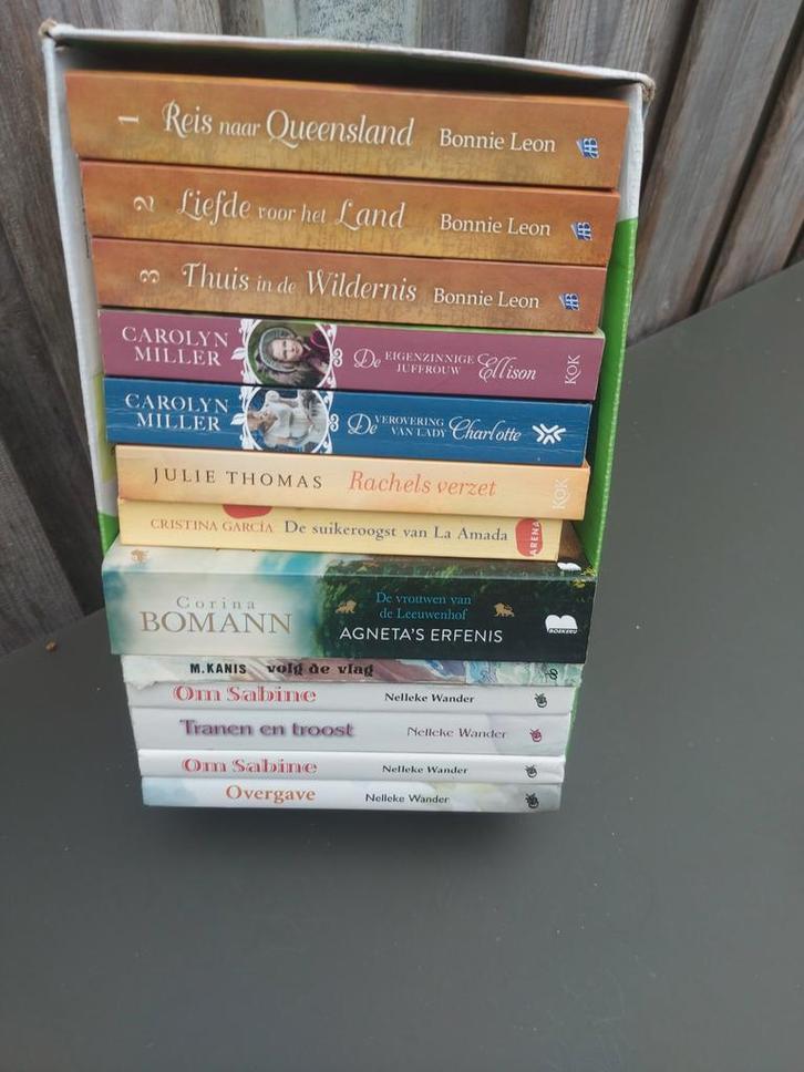 Boekenpakket: Bonnie Leon, Miller, Wander, Bomann (13), Boeken, Romans, Gelezen, Nederland, Ophalen of Verzenden