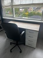 Bureau met stoel, Huis en Inrichting, Bureaus, Ophalen, Gebruikt, Bureau