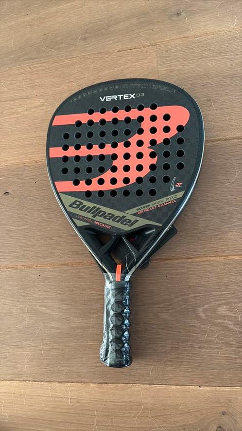Bullpadel Vertex 03 (nieuw), Sport en Fitness, Padel, Nieuw, Padelracket, Ophalen of Verzenden