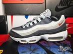 Nike Air Max 95 'Wolf Grey/Rugged Orange' EU41 2023, Colosseum 1, 1213 NL Hilversum, Nederland, Zwart, Nike, Ophalen of Verzenden