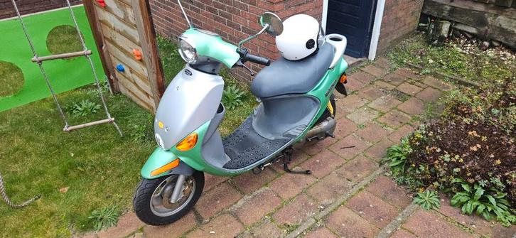 PGO Rodohouse Scooter Lage kmstand, Fietsen en Brommers, Snorfietsen en Snorscooters, Gebruikt, Overige merken, Benzine, Ophalen