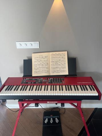 Nord Electro 6HP 73 - Zeer Goede Staat beschikbaar voor biedingen