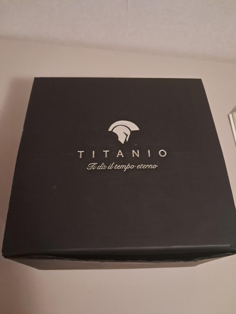 Titanio horloge 24s.bk.01, Overige merken, Staal, Staal, Polshorloge