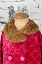 Gucci GG roze velvet mantel jas meisje maat 10, Gucci, Gucci EU, Customercare@gucci.com, Zo goed als nieuw