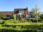 Huis met schuur en zwembad in Dordogne, Huizen en Kamers, 24450 Miallet, Frankrijk, Woonhuis, 3 kamers