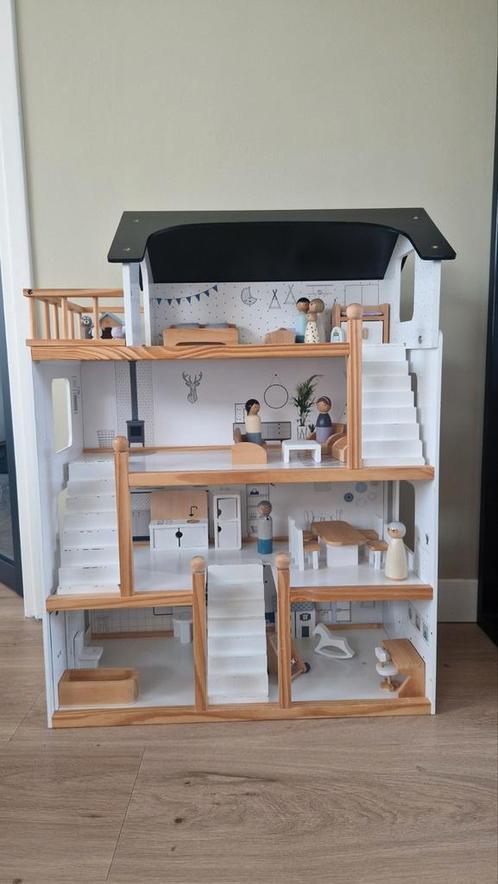 Petite amelie poppenhuis xl, Kinderen en Baby's, Speelgoed | Poppenhuizen, Gebruikt, Ophalen