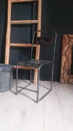 Mooie ijzeren/metalen stoeltje, Huis en Inrichting, Stoelen, Ophalen, Zo goed als nieuw, Zwart, Eén