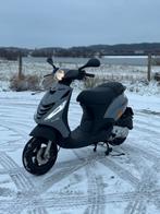 Piaggio Zip 4t iget 2020 brom 50cc, Fietsen en Brommers, Scooters | Piaggio, Ophalen, Maximaal 45 km/u, Zip, Zo goed als nieuw