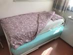 spiraal onderschuif bed 80 x 200 met matrassen, Huis en Inrichting, Slaapkamer | Bedden, Ophalen, Gebruikt, Eenpersoons, Beige