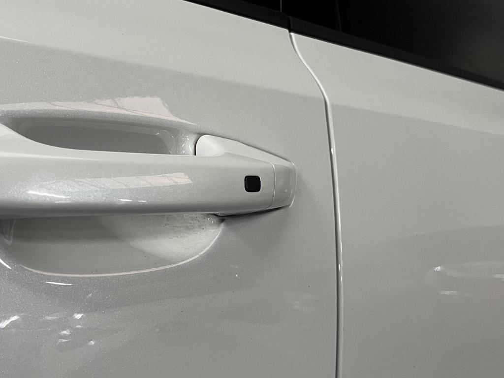 Kia Stinger 3.3 V6 T-GDI AWD GT met maar 40.000km! Full opti, Auto's, Kia, Gebruikt, Euro 6, Wit, Bedrijf