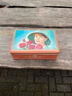 Lonka Belgie blik vrouw koekjes vintage retro jaren 60 €14, Ophalen of Verzenden, Zo goed als nieuw, Overige merken