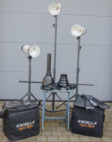 Excella pro electronic flash