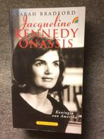 Jacqueline Kennedy Onassis, Koningin v Amerika; S. Bradford, Boeken, Gelezen, Ophalen of Verzenden, Sarah Bradford, Film, Tv en Media